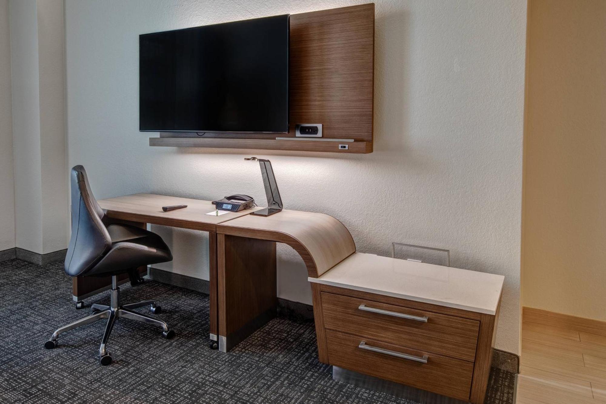 Courtyard By Marriott Dulles Airport Herndon Exterior foto
